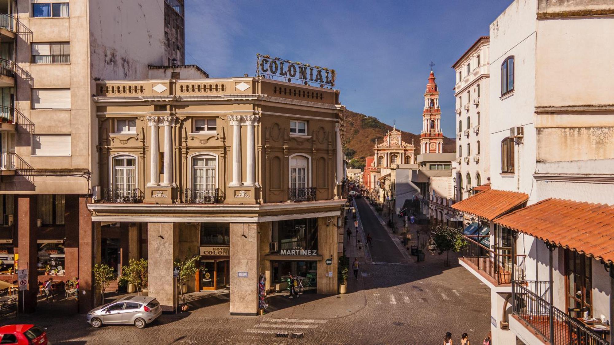 Hotel Colonial Salta Bagian luar foto