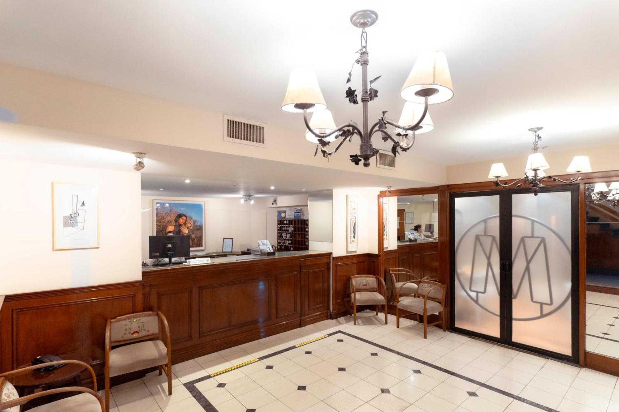 Hotel Colonial Salta Bagian luar foto