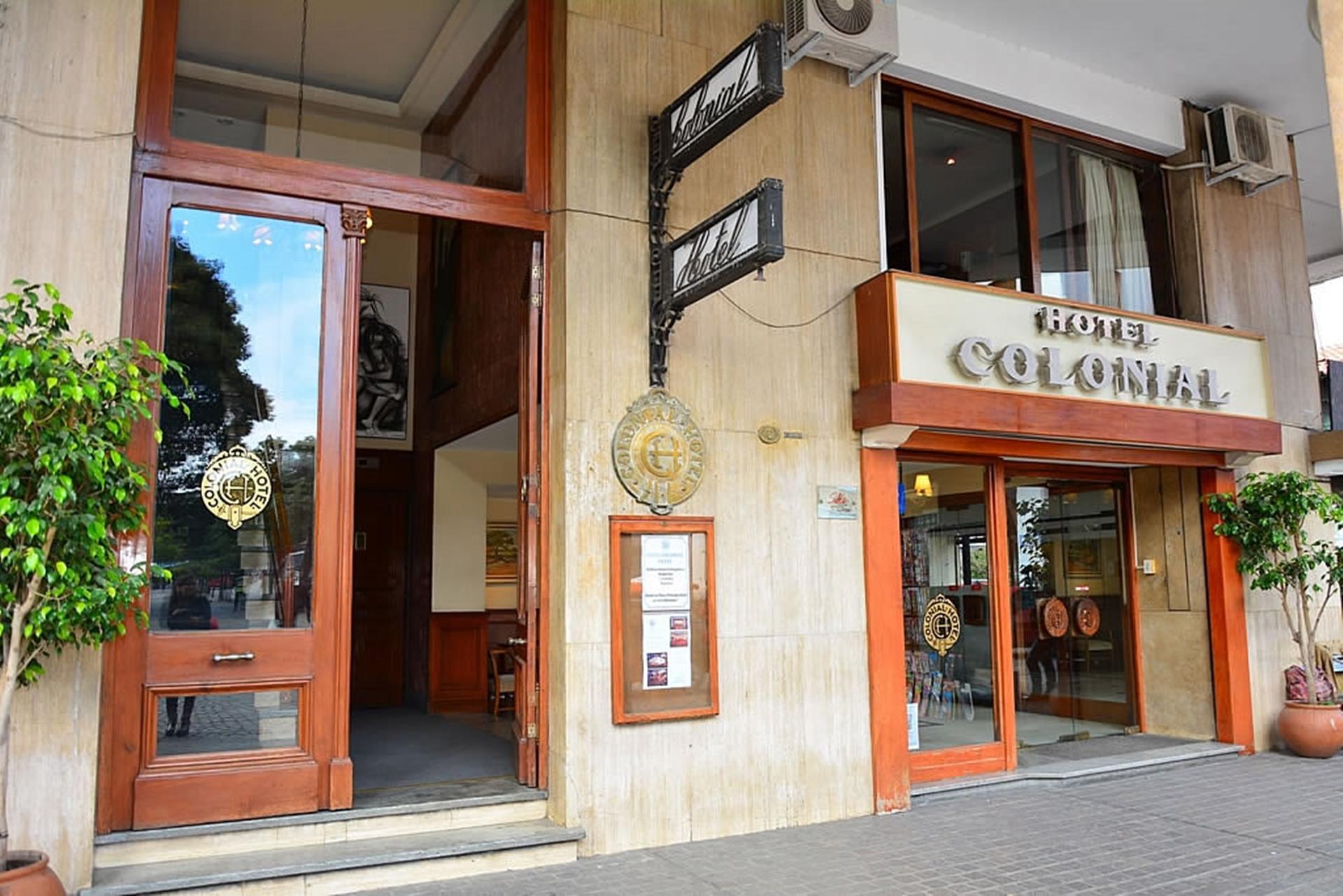 Hotel Colonial Salta Bagian luar foto