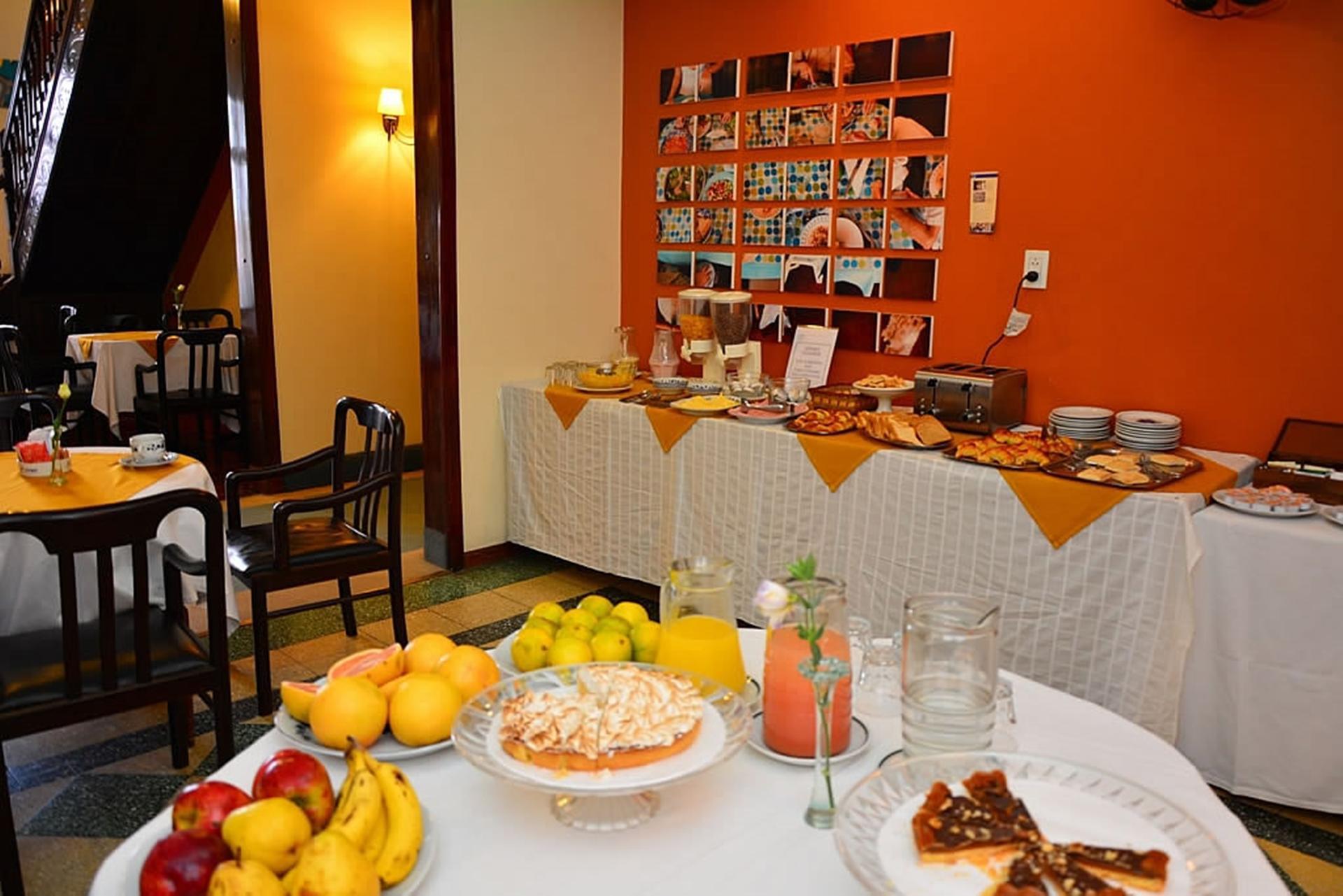 Hotel Colonial Salta Bagian luar foto