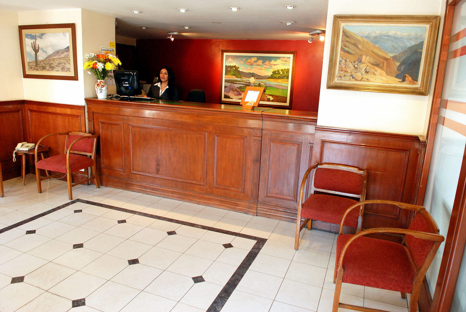Hotel Colonial Salta Bagian luar foto